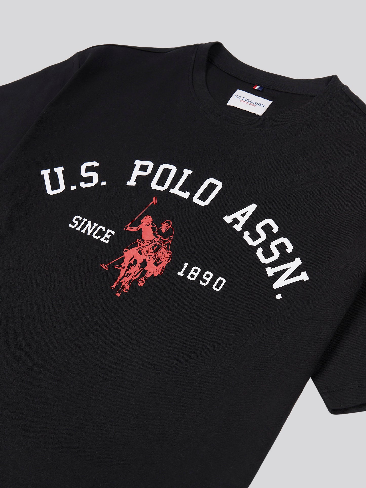 T-shirt w kolorze nadrukiem dla łuku w kolorze czarnym