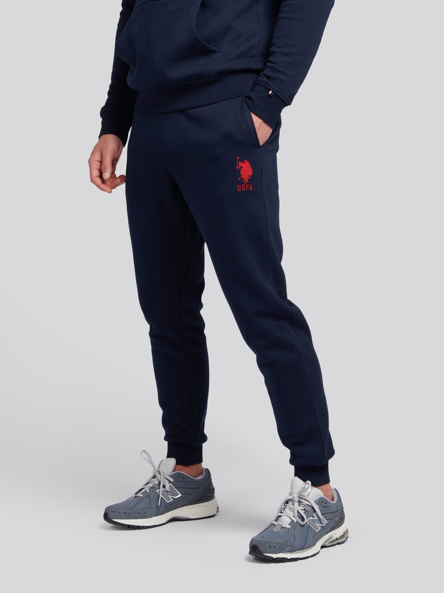 Mens Player 3 Joggers in Dark Sapphire Navy/Haute Red DHM