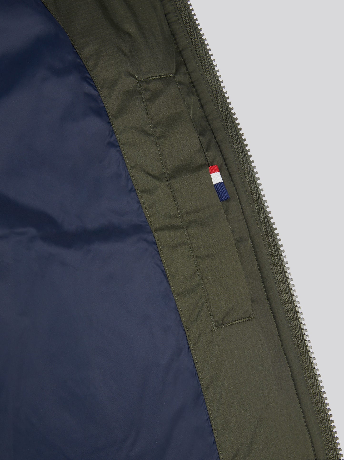 Mens Ripstop Hooded Puffer Jacket in Forest Night