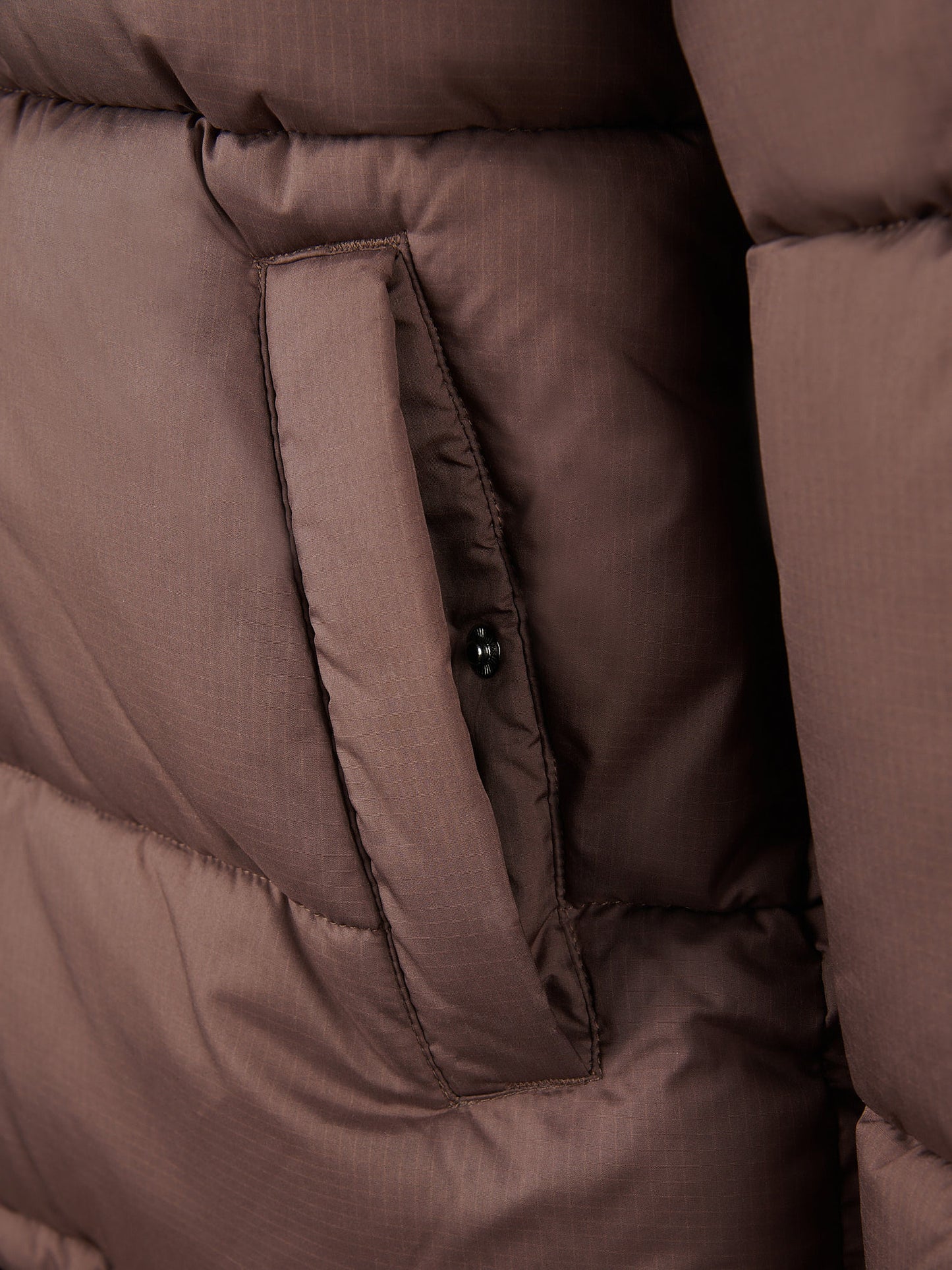 Mens Ripstop Hooded Puffer Jacket in Chocolate Martini