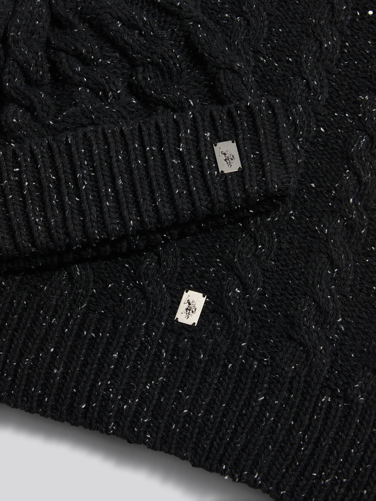 Mens Cable Knit Beanie & Scarf Box Set Black