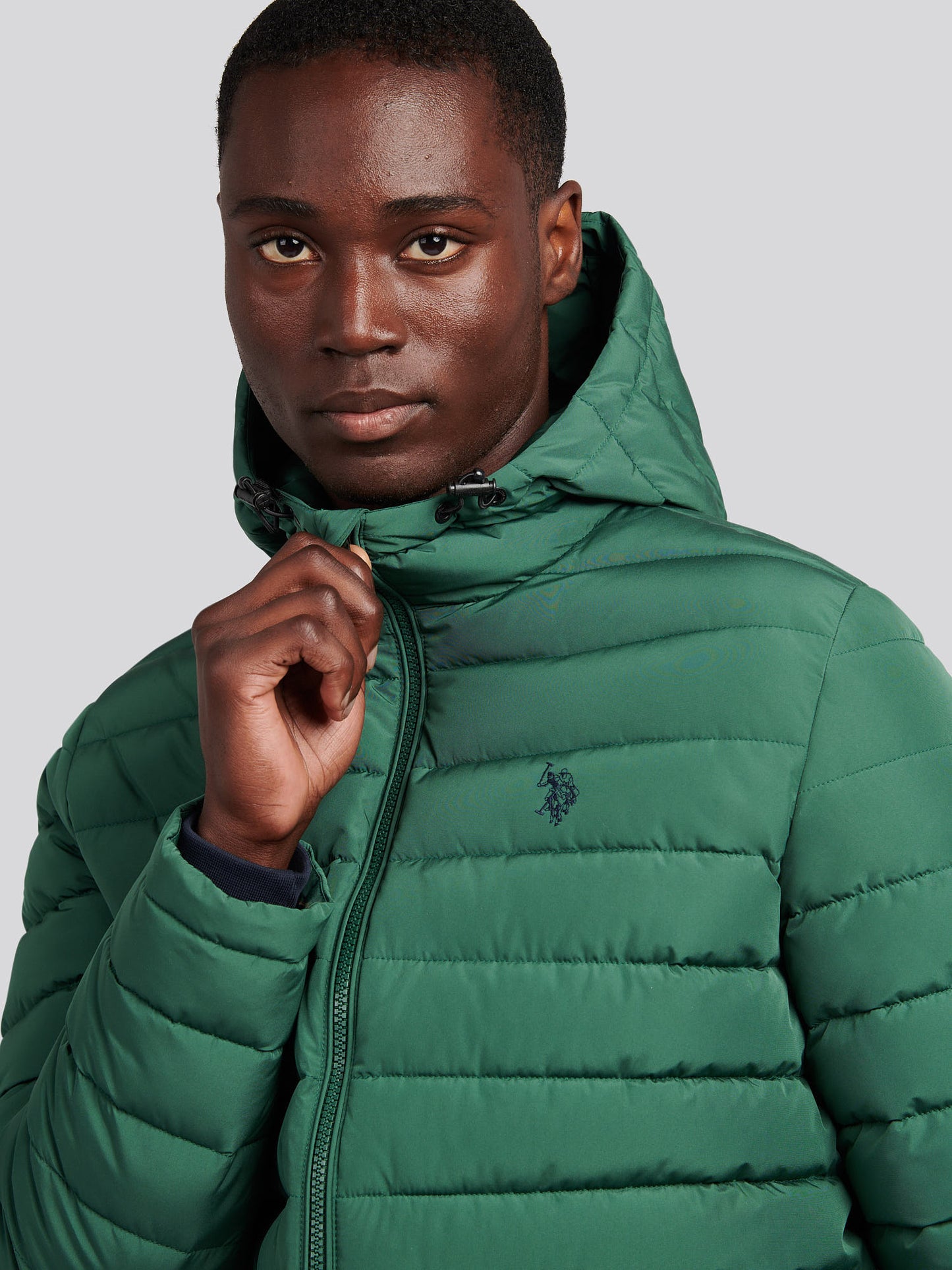 Mens Lightweight Quilt Hooded Puffer in Pineneedle