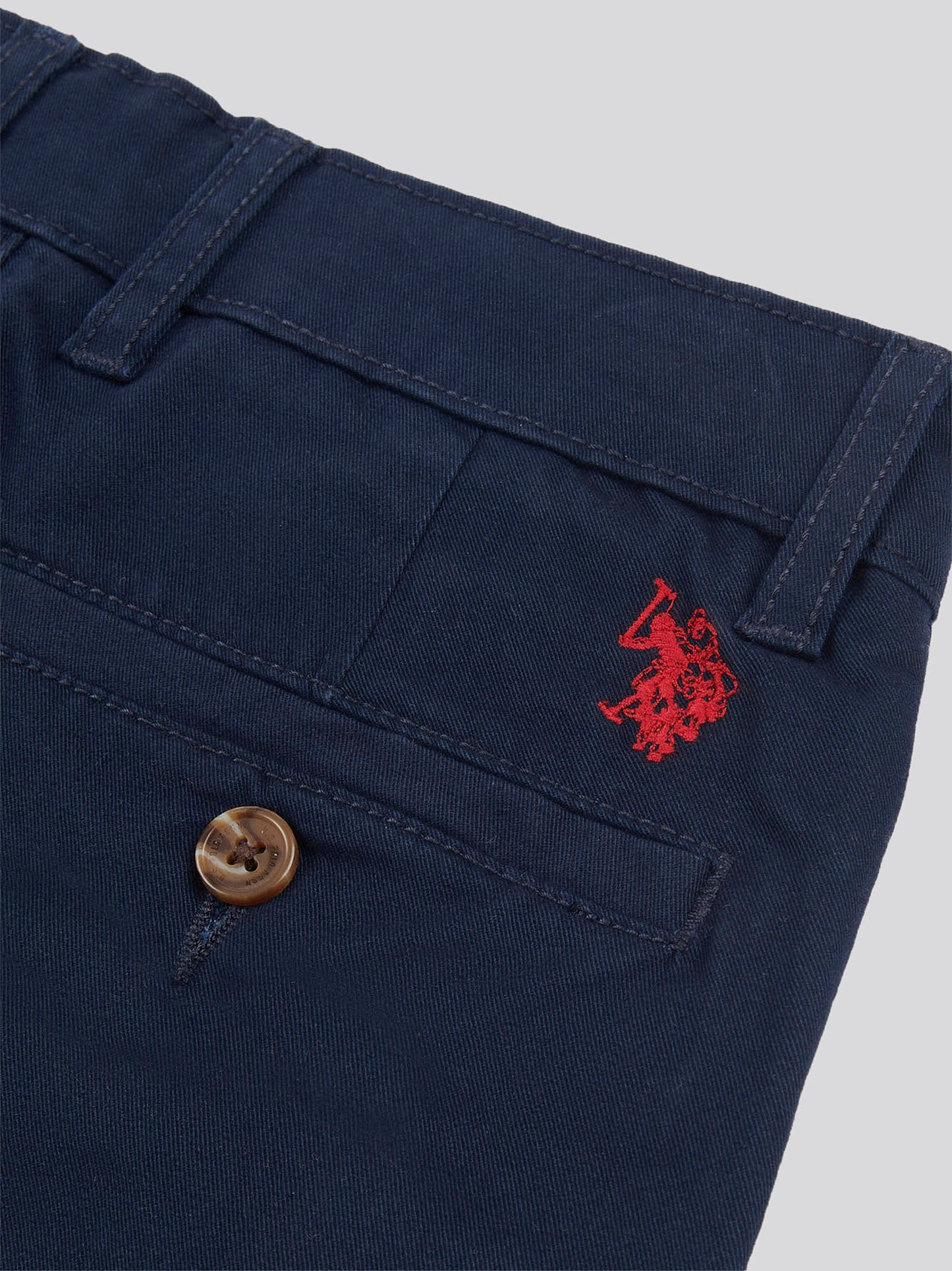 Chłopcy Classic Chino w ciemnym szafirowym granatowym/haute Red Dhm