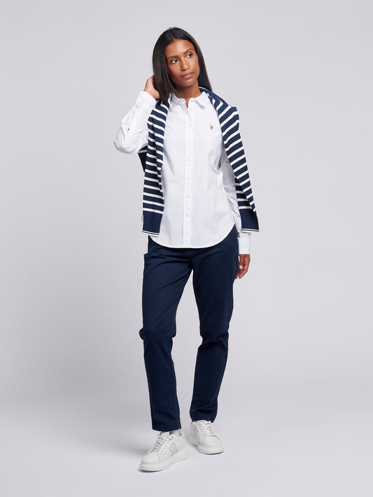 Women Classic Fit Shirt w jasnej bieli