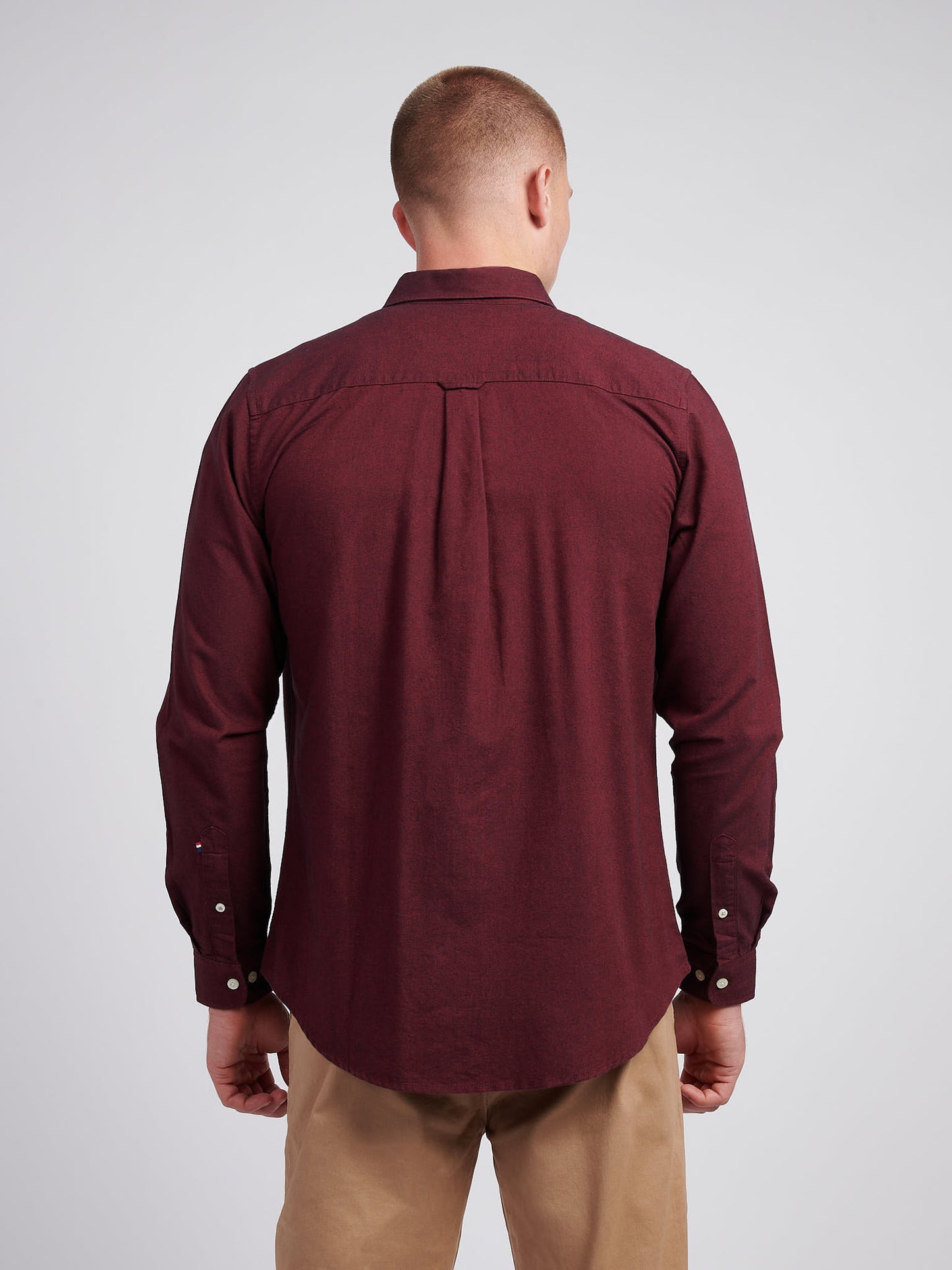 Mens Peached Oxford Shirt  in Tibetan Red