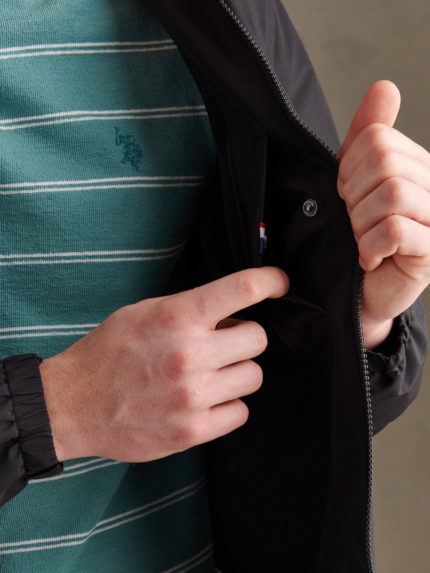 Mens Hooded Windbreaker in Black Bright White DHM