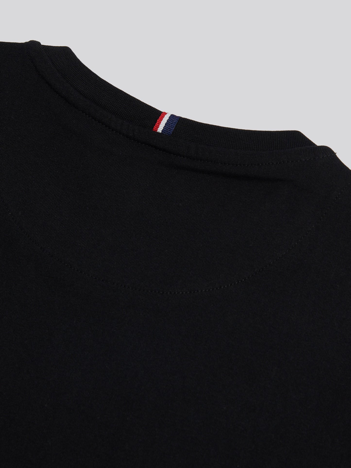 T-shirt podwójnych jeźdźców w czarnym/wielobarwnym DHM