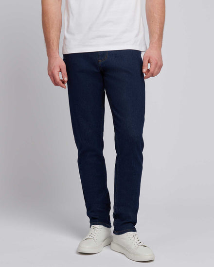 Mens Classic Fit Jean w płukaniu płukania