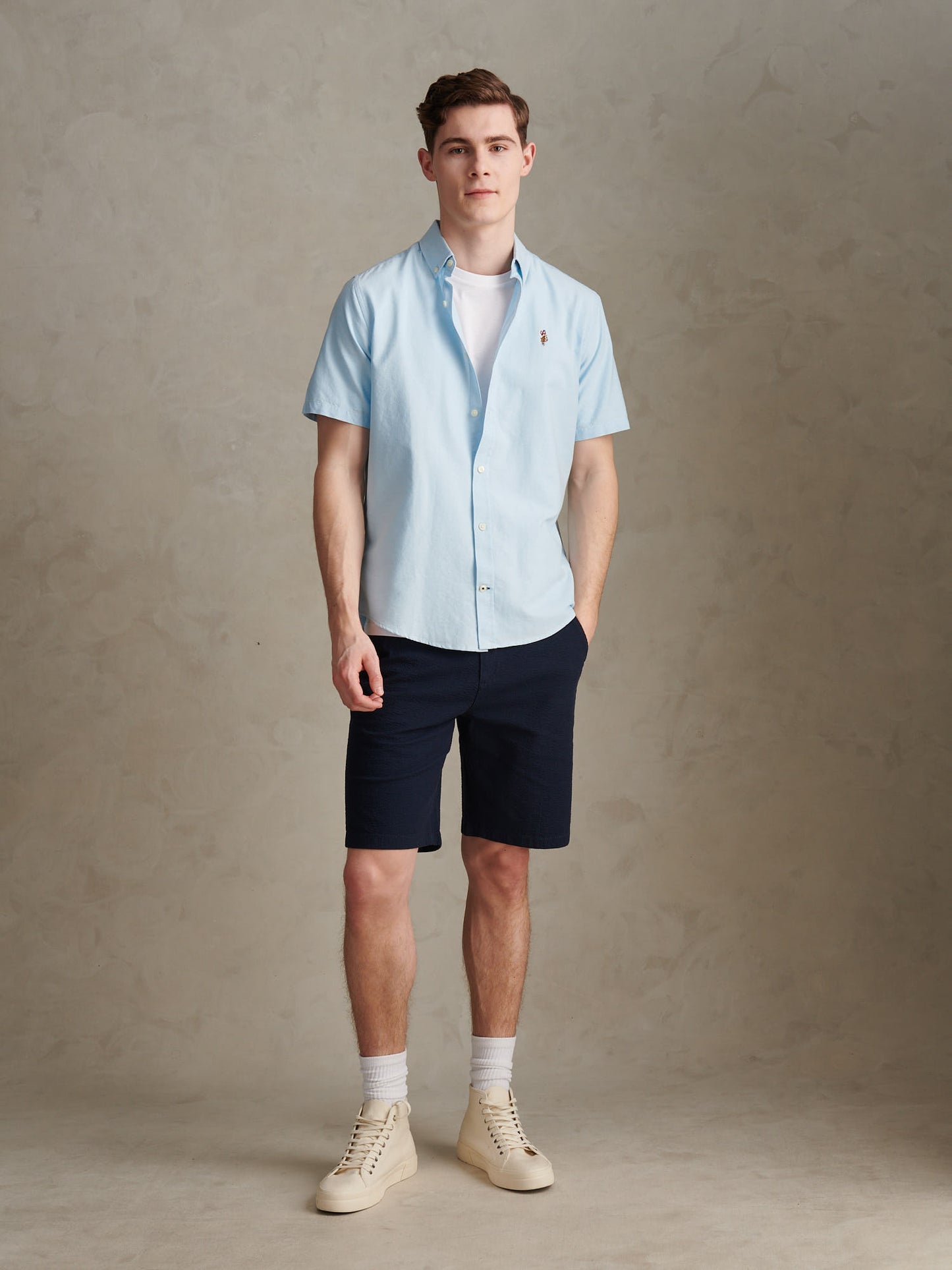 Mens  Short Sleeve Oxford Shirt in Ice Blue