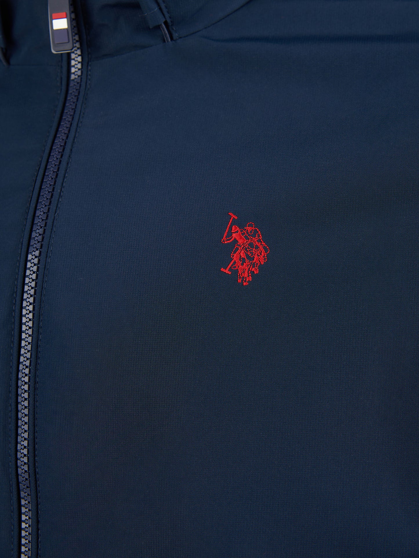 Windbreaker z podszewką męskiej w ciemnym szafirowym granatowym/haute czerwony DHM