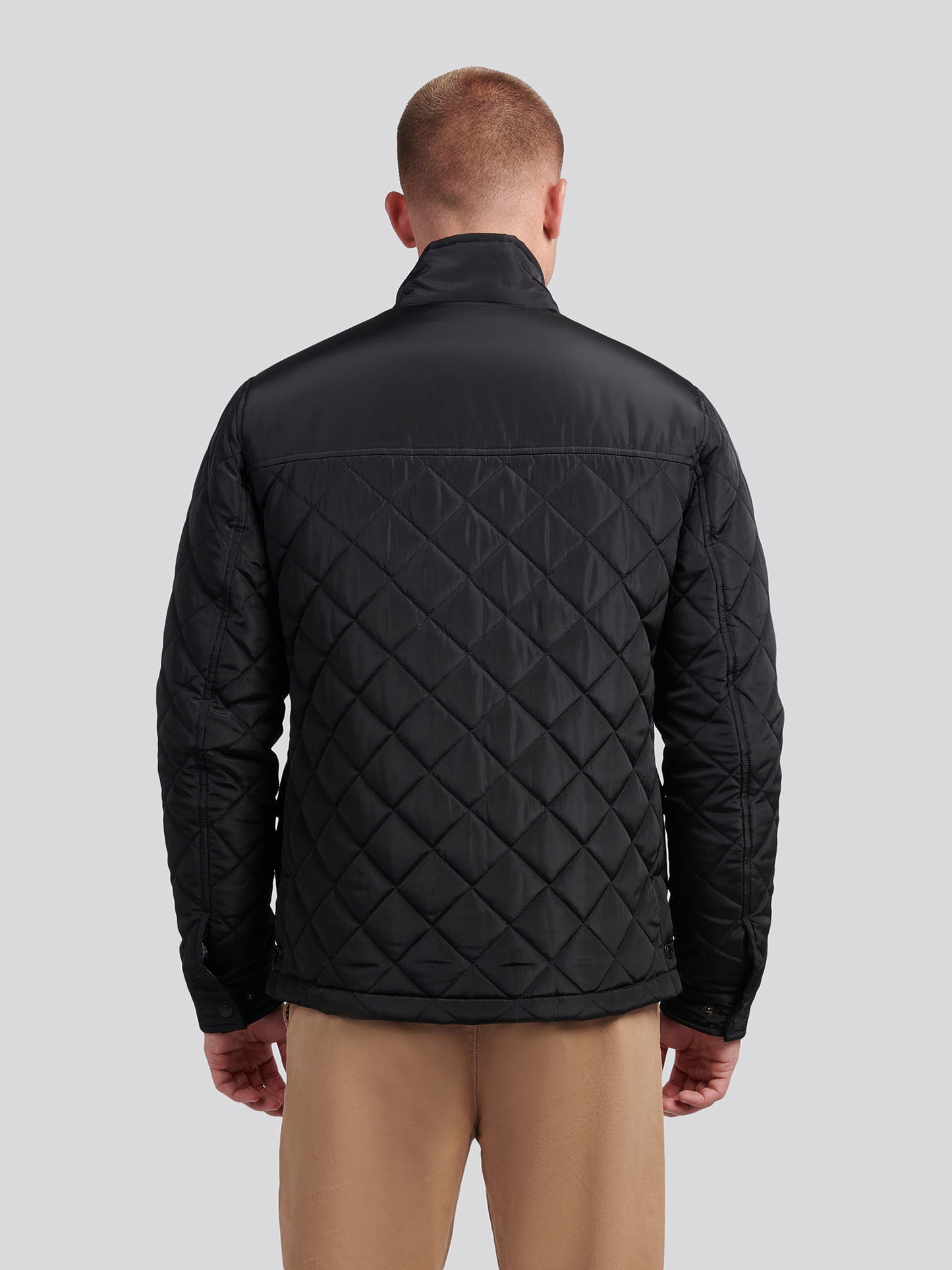 Mens Diamond Quilded Kurtka lejka w kolorze czarnym