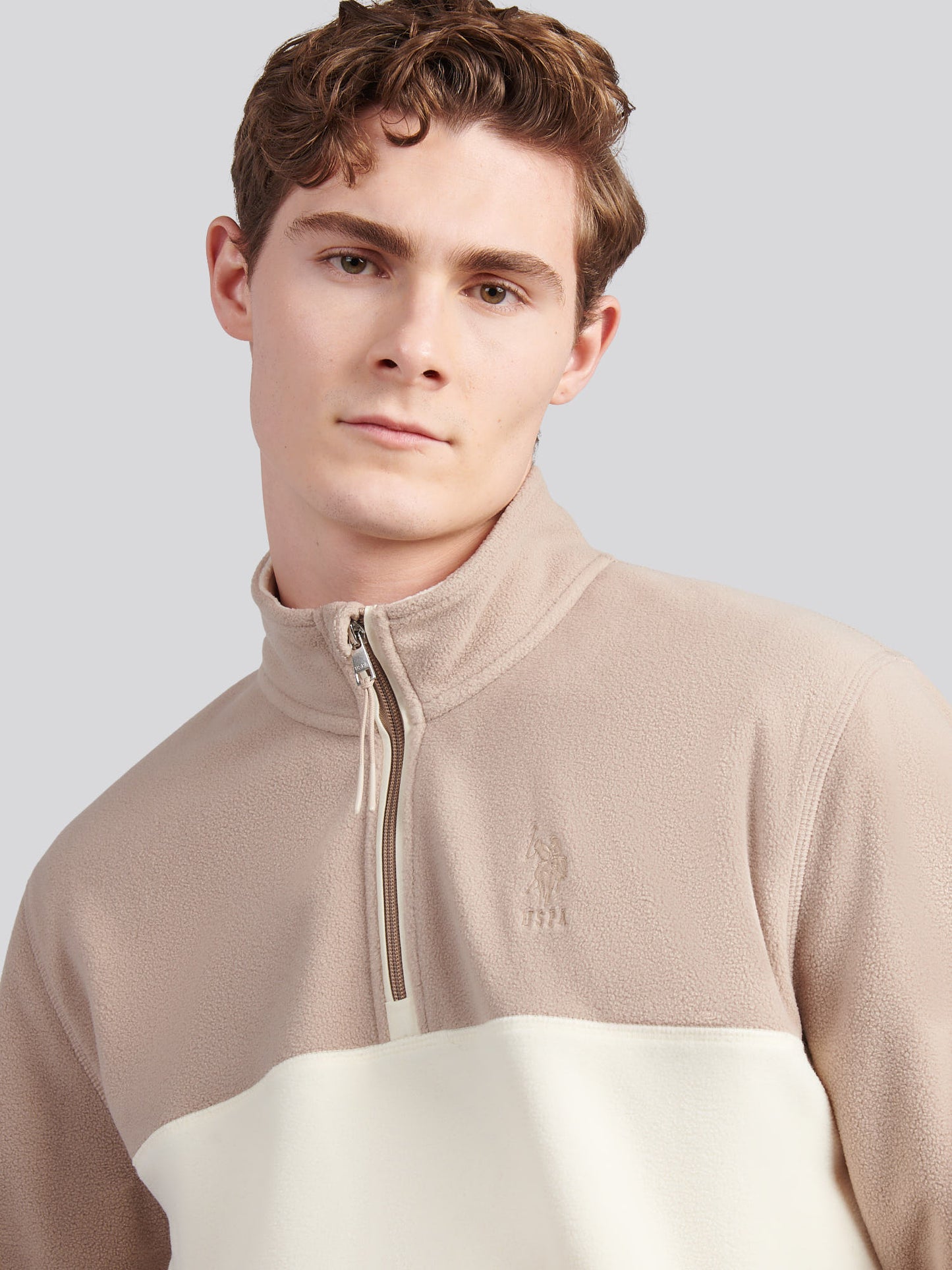 Kolorowy blok mikro -polarowy atmosfera