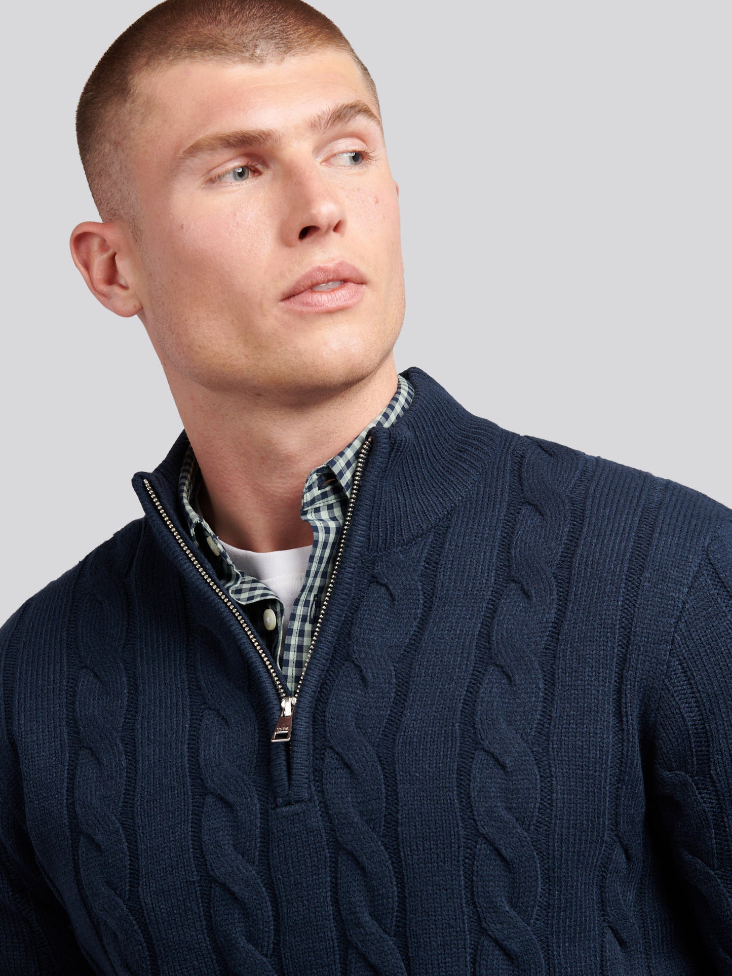 Kabel dzianin lejek ciemny szafir marynarki wojennej