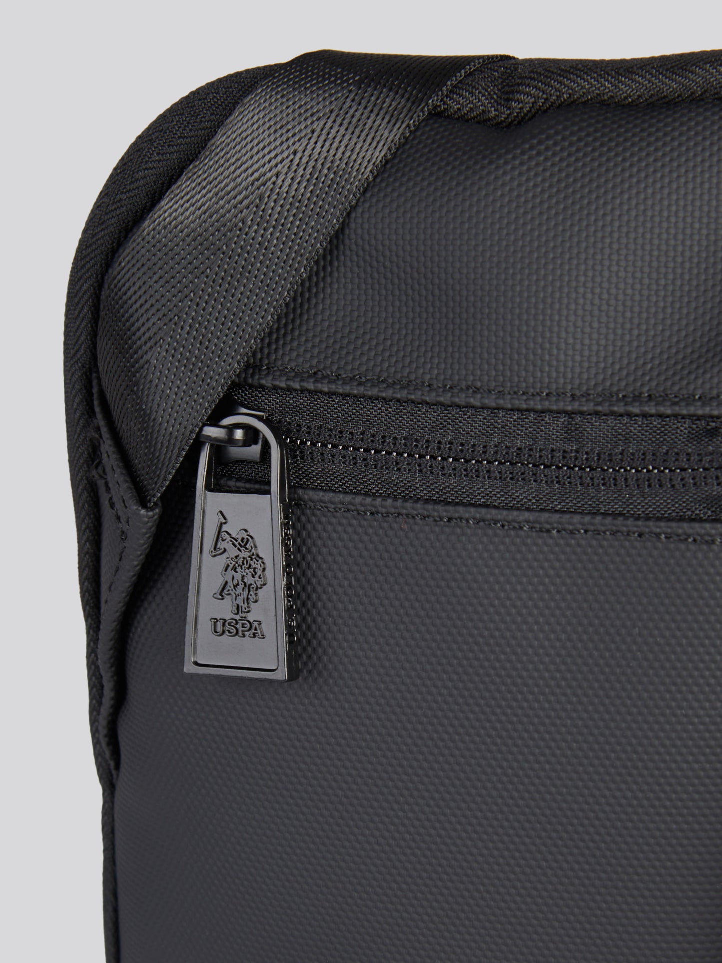 Strzały S. Crossbody Poliester Black