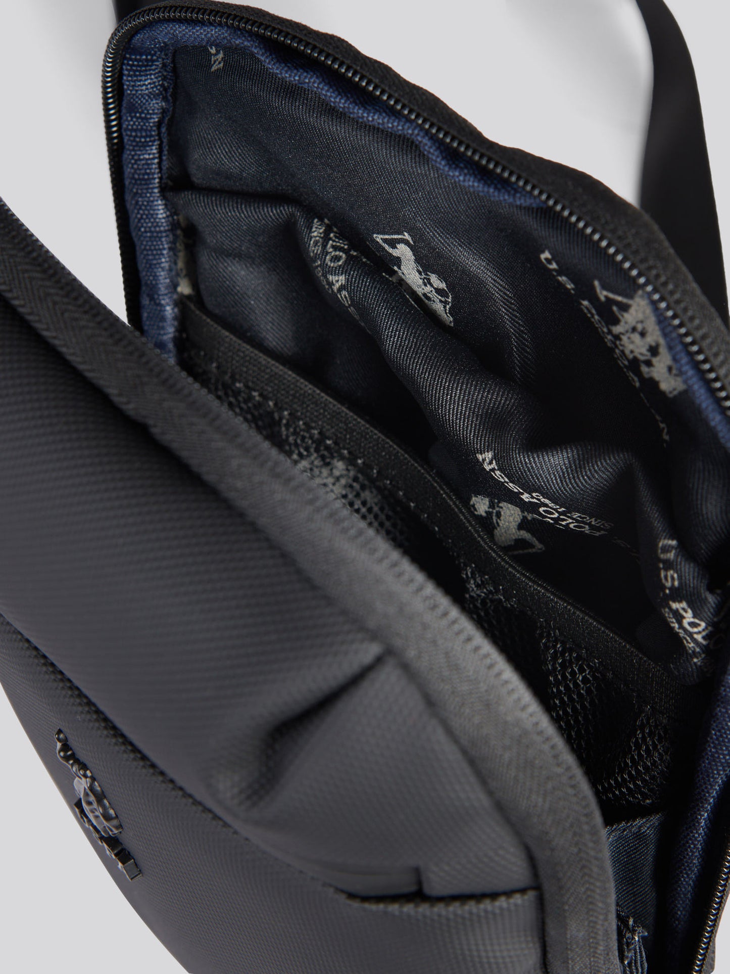 Strzały S. Crossbody Poliester Black