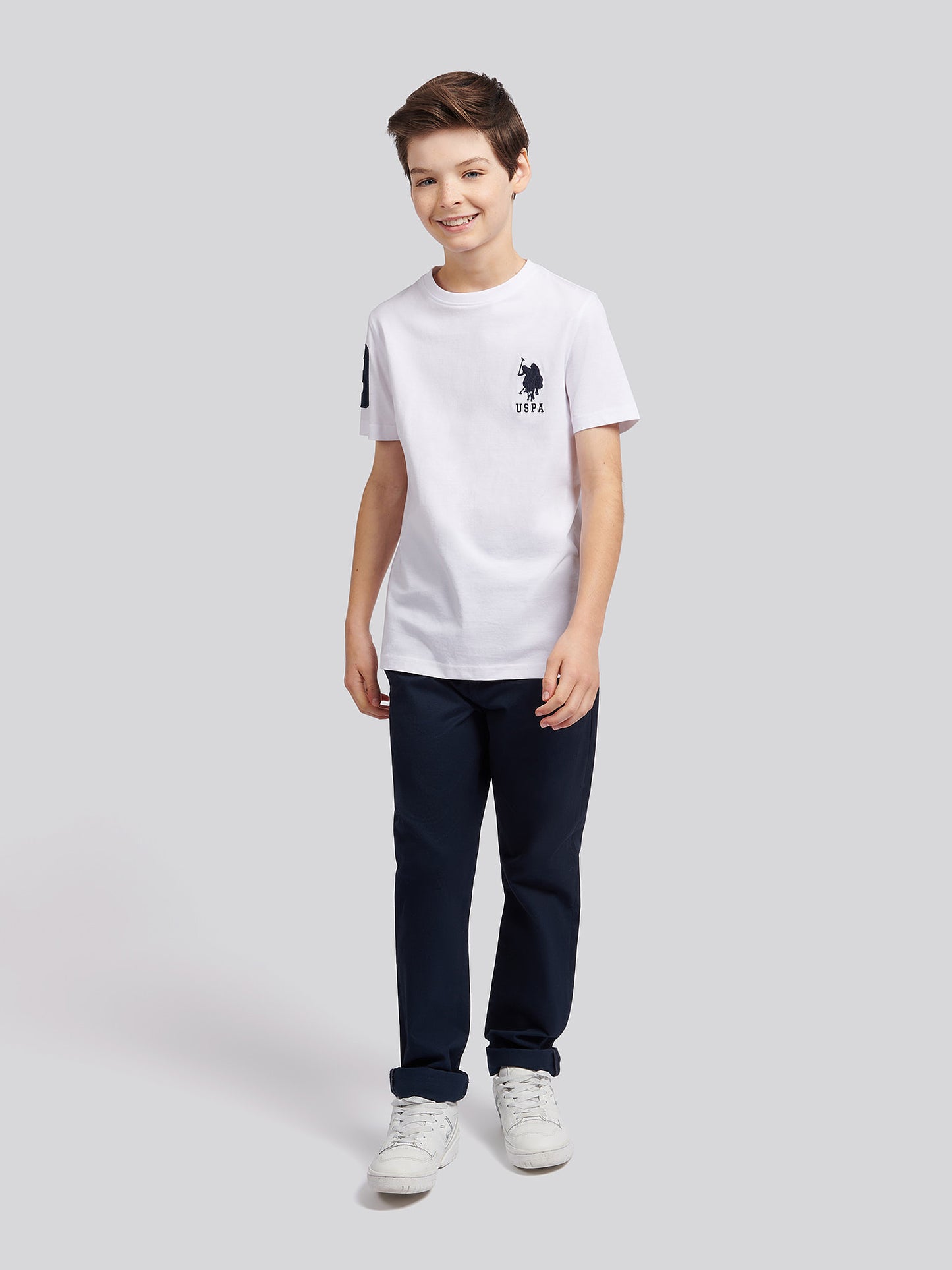 Chłopięcy T-shirt w białym/ciemnym szafirze granatowy DHM