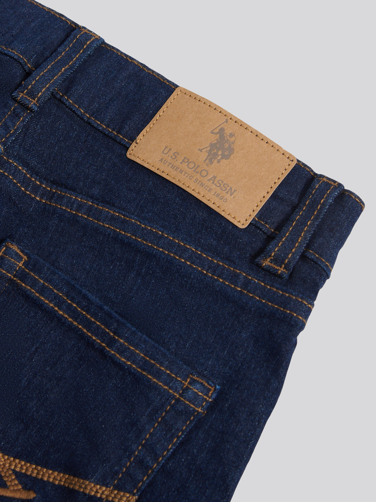 Boys Classic Fit Jean Rinse Wash