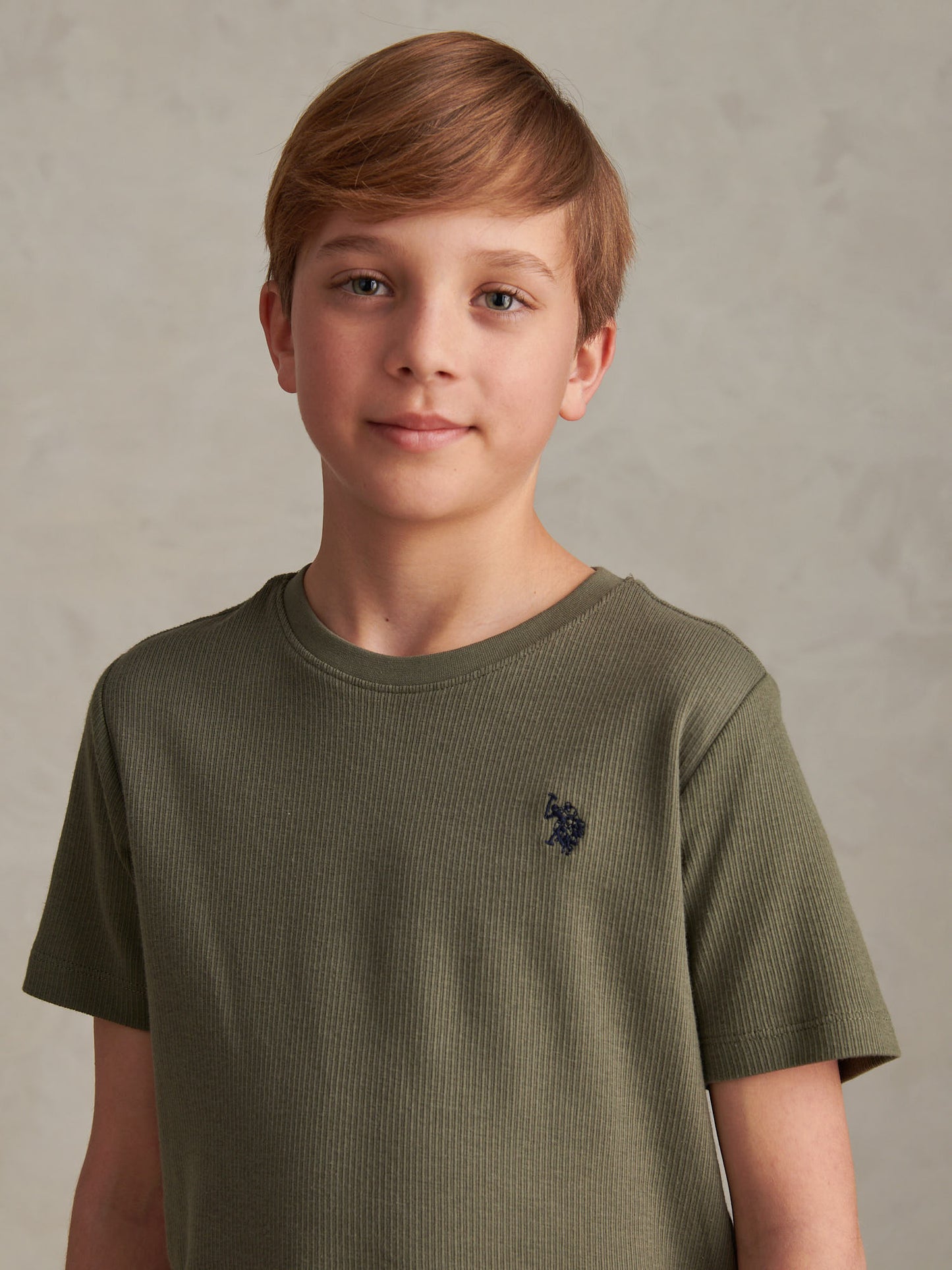 Pionowa tekstura Tshirt grzankowana bazylia