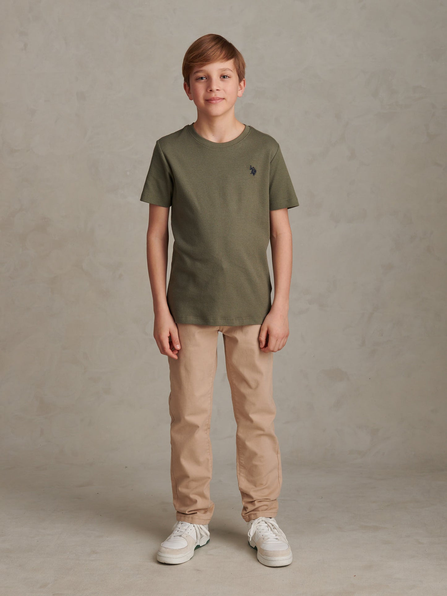 Pionowa tekstura Tshirt grzankowana bazylia