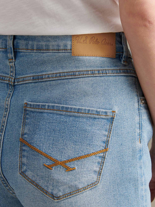Womens Straight Fit Jeans Light Blue Wash