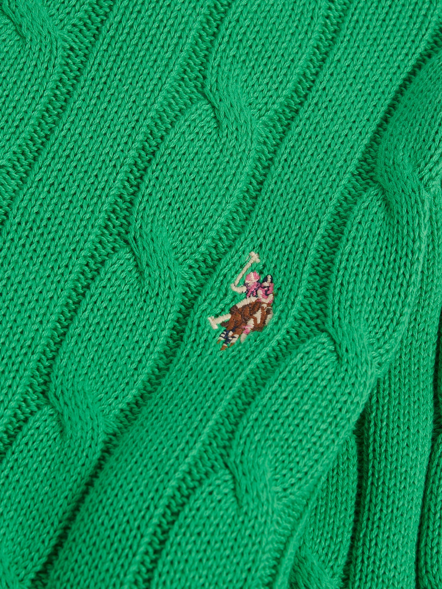 Womens Crew Neck Cable Jumper in Kelly Green
