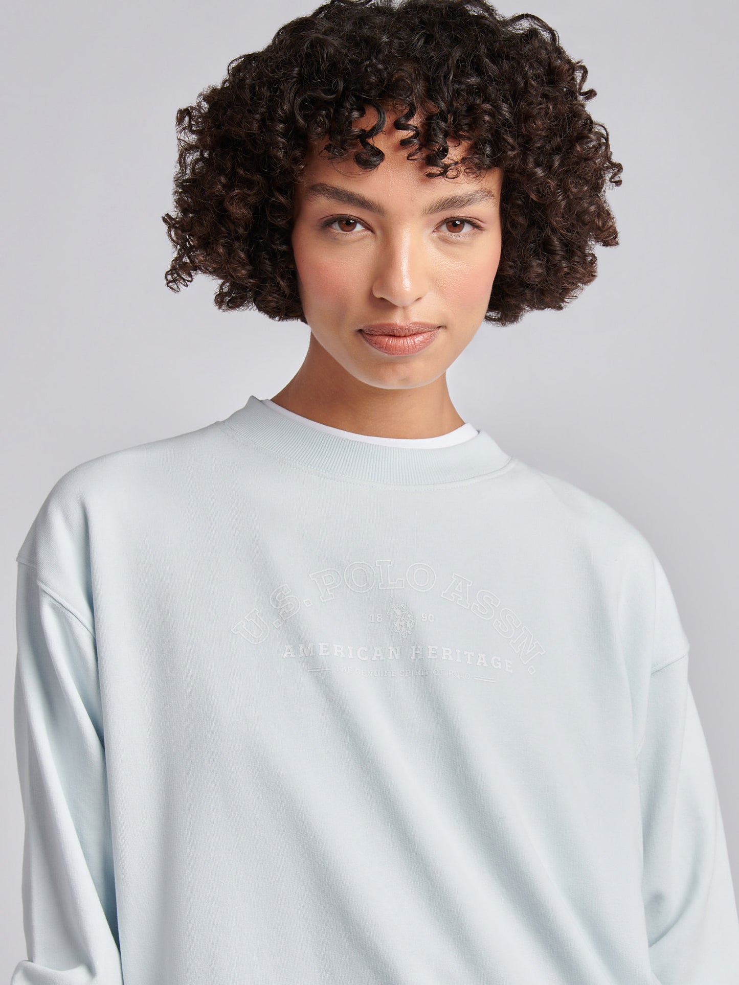 Womens Arc Graphic Crew Sweat in Ballad Blue