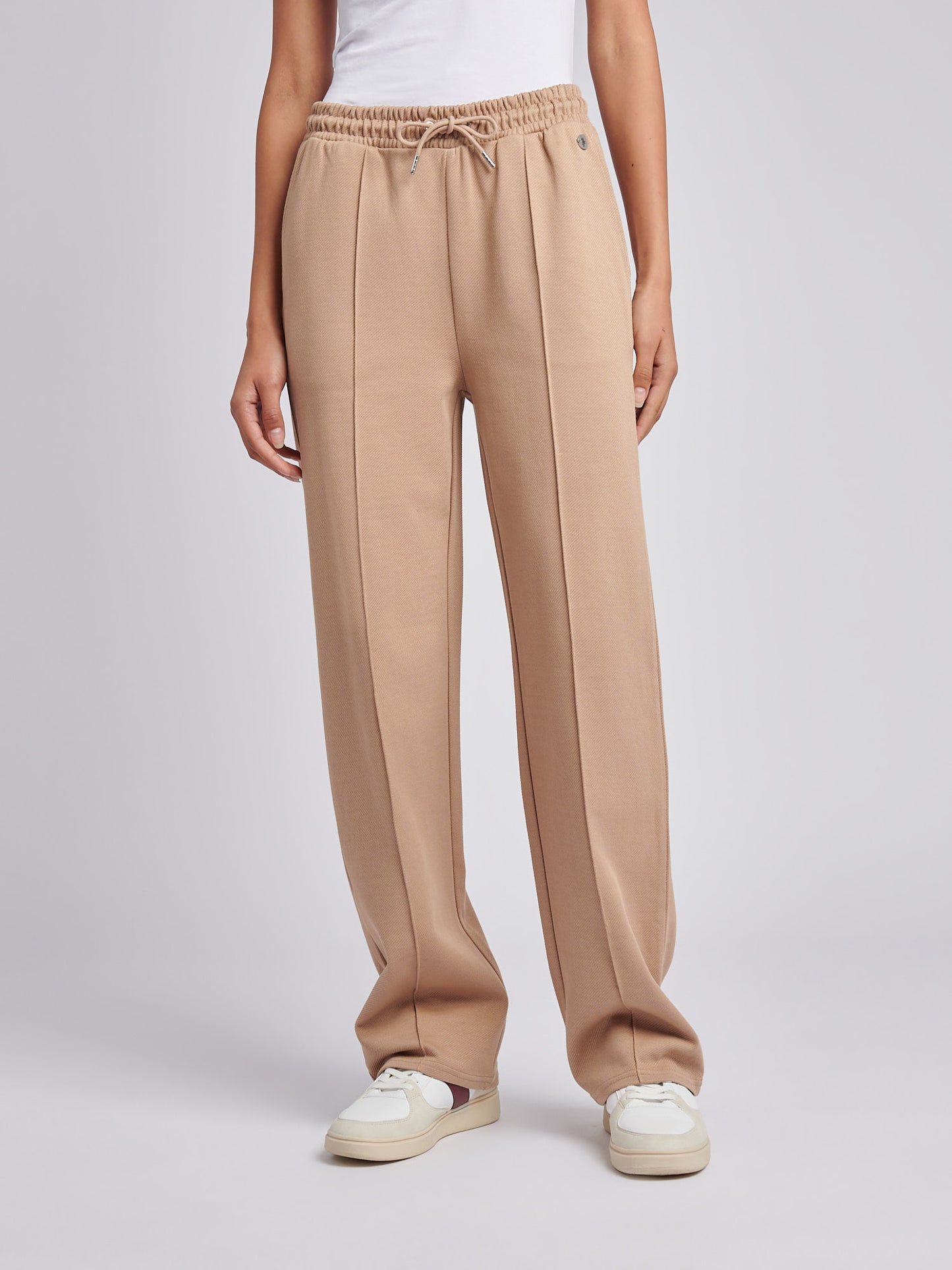 Womens Twill Texture Wide Leg Jogger in Natural